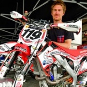 Richard Dibben (ex WHS) intent on winning back his Suzuki Tri-Series title, Chron 14/12/17.