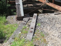 Old filling using concrete sleepers.